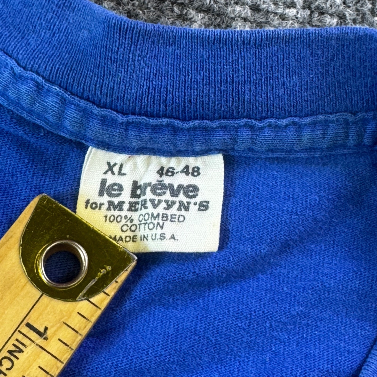 Vintage 90s Le Breve blue distressed Pocket T-Shirt Large 100% Combed Cotton XL gallery