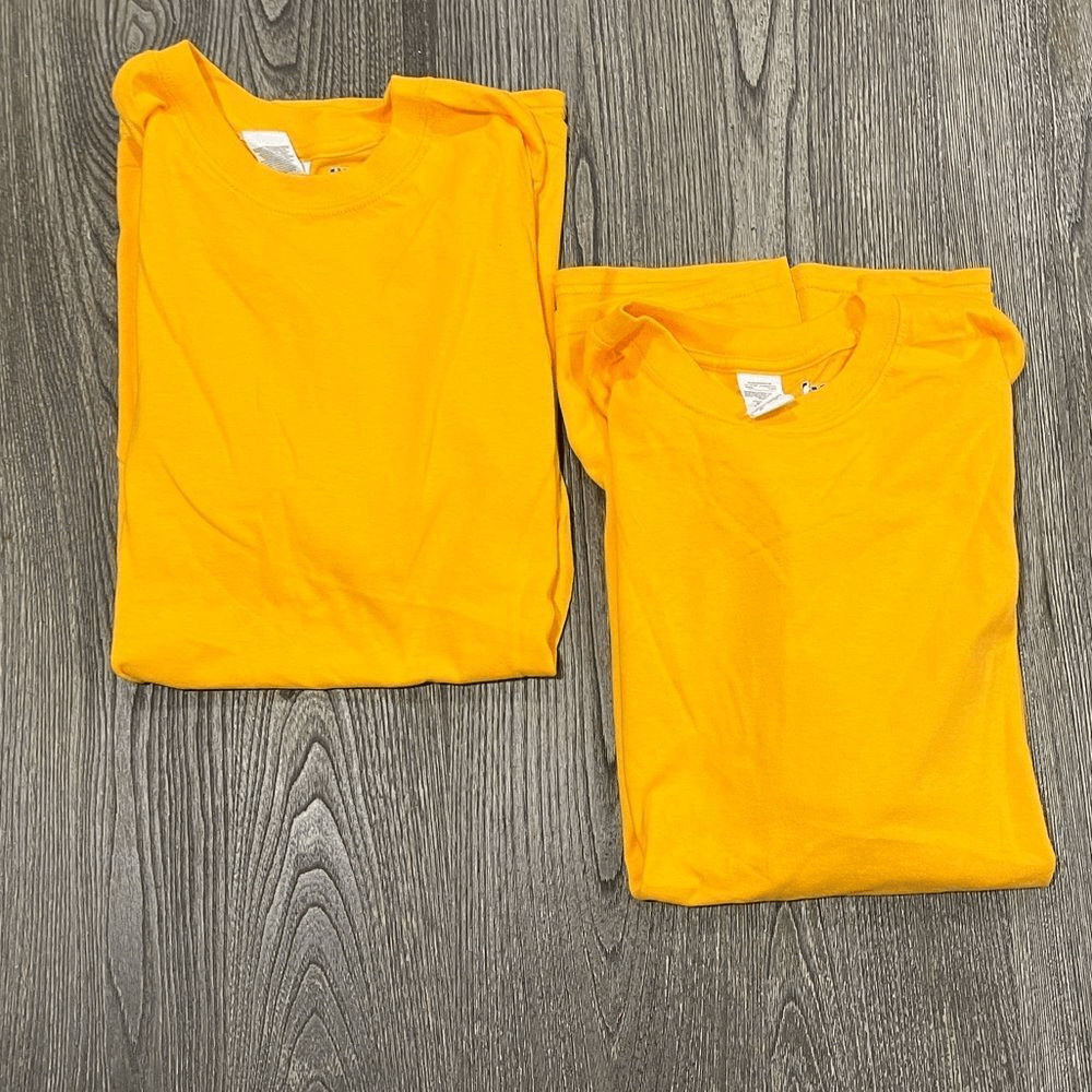 NWOT Gildan NBA 2 Pack Mens Shirts Crewneck Short Sleeve Pullover Yellow Size L