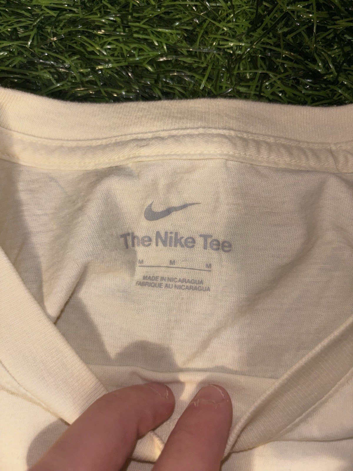 Nike Swoosh Basketball Forests Logo Athletic Yellow Mens Size Medium Graphic gallery