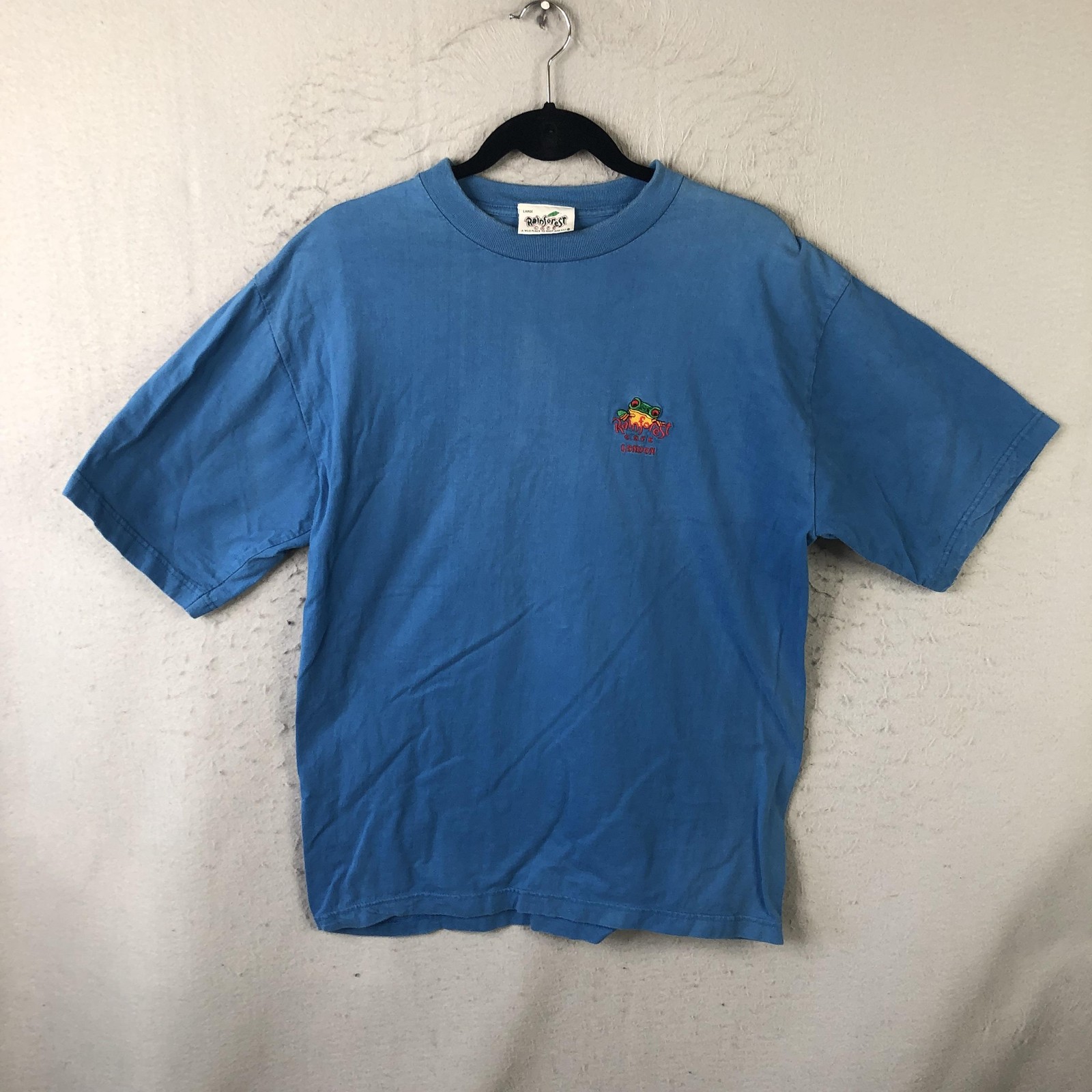 Rainforest Cafe Shirt Mens Large Blue London Frog Embroidered Logo Souvenir Tee gallery