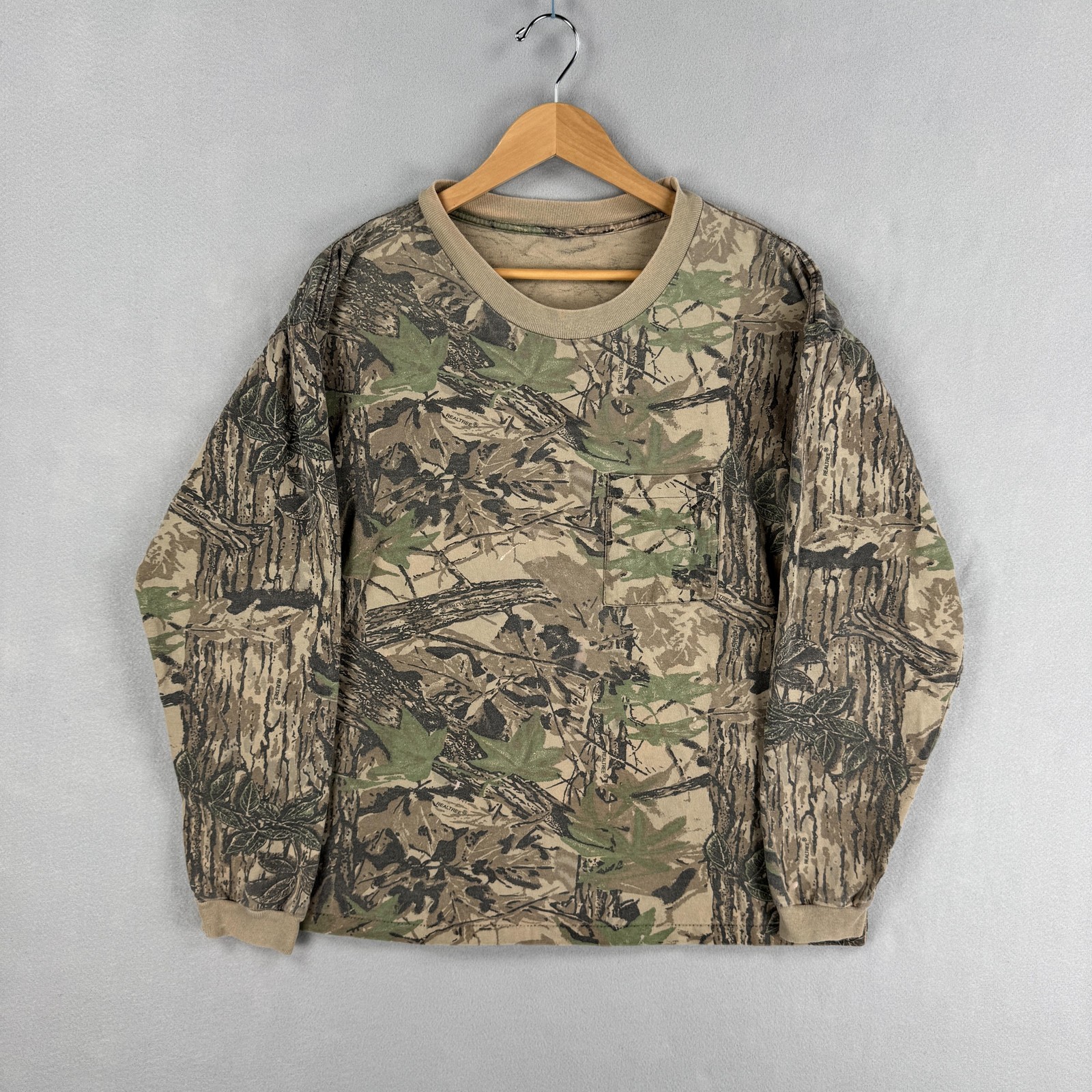 Vintage Realtree Shirt Mens XL Brown Camo Long Sleeve Crewneck Hunting Outdoor