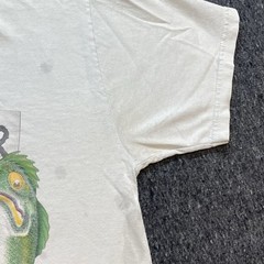 Hunt More Deer Scared Fish Funny Quote T-Shirt Sz M Fishing Tee Distressed