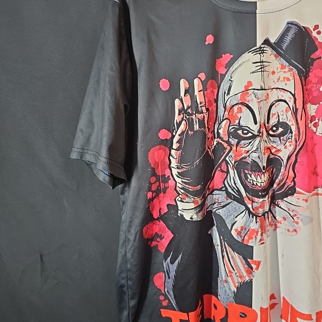 Terrifier 2 Tone Shirt Black/white Size Unknown READ Disc gallery