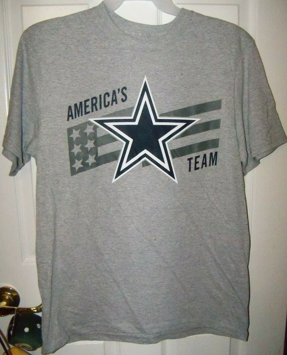 Dallas Cowboys America’s Team Gray Short Sleeve SS Shirt Mens Size XL NWT