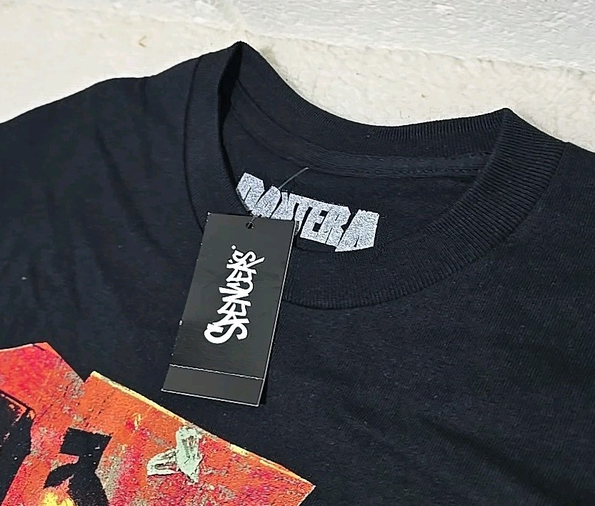 Pantera Cowboys From Hell Graphic T-Shirt Men's $26.99 Retail Large (HH) gallery