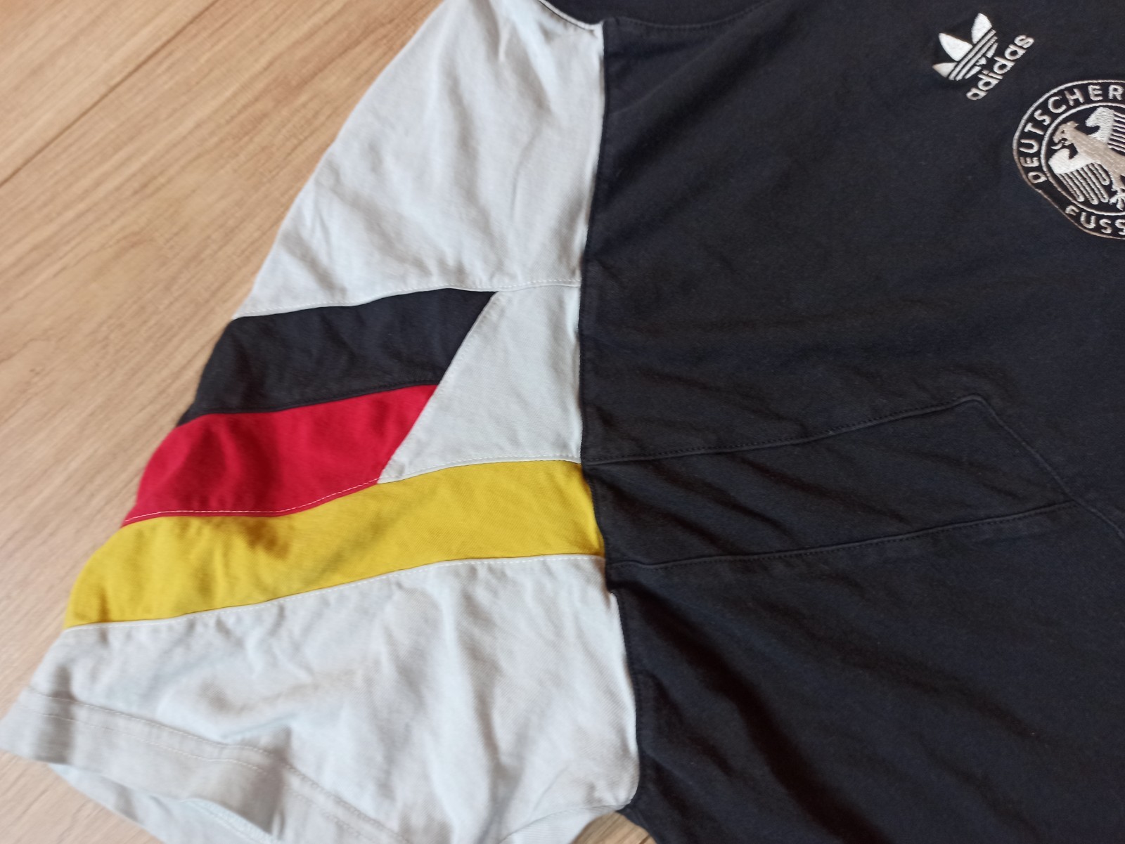Adidas DFB Germany 1996 Retro T-Shirt Black European Cup Germany Reissue XL gallery