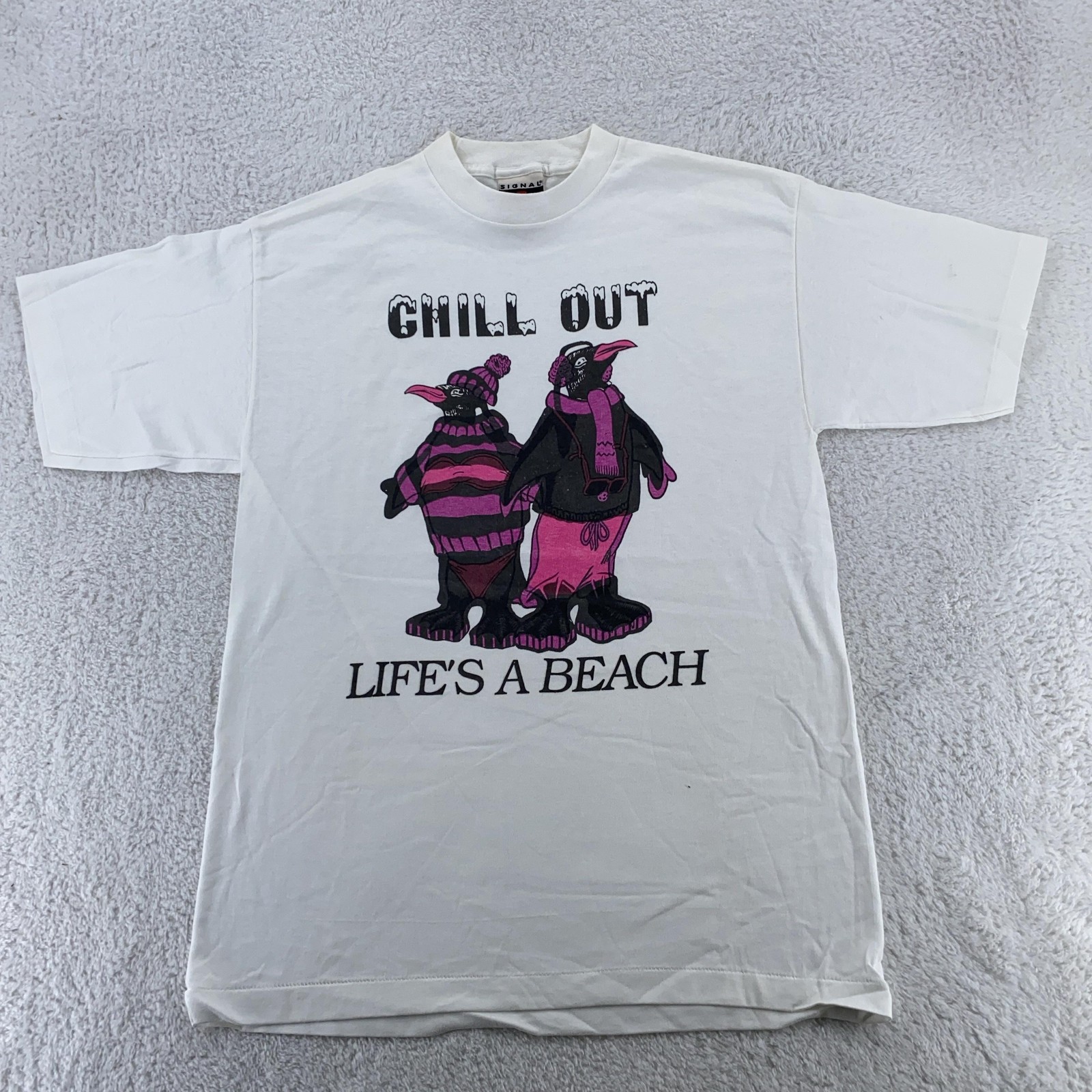 Vintage 90s Heat Color Changing Chill Out Life's a Beach T-Shirt Medium Penguin gallery