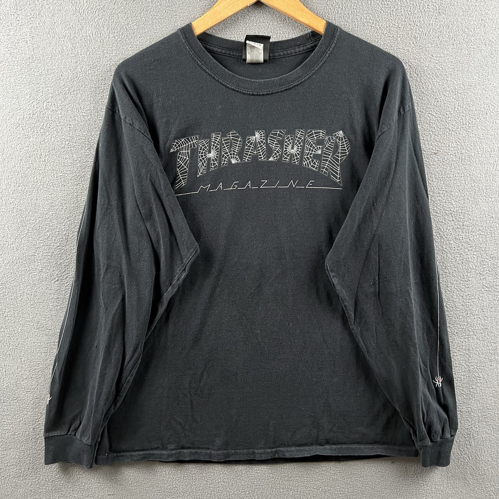 Thrasher Shirt Mens Large Black Spiderweb Sleeve Hits Long Sleeve Spider Skater gallery