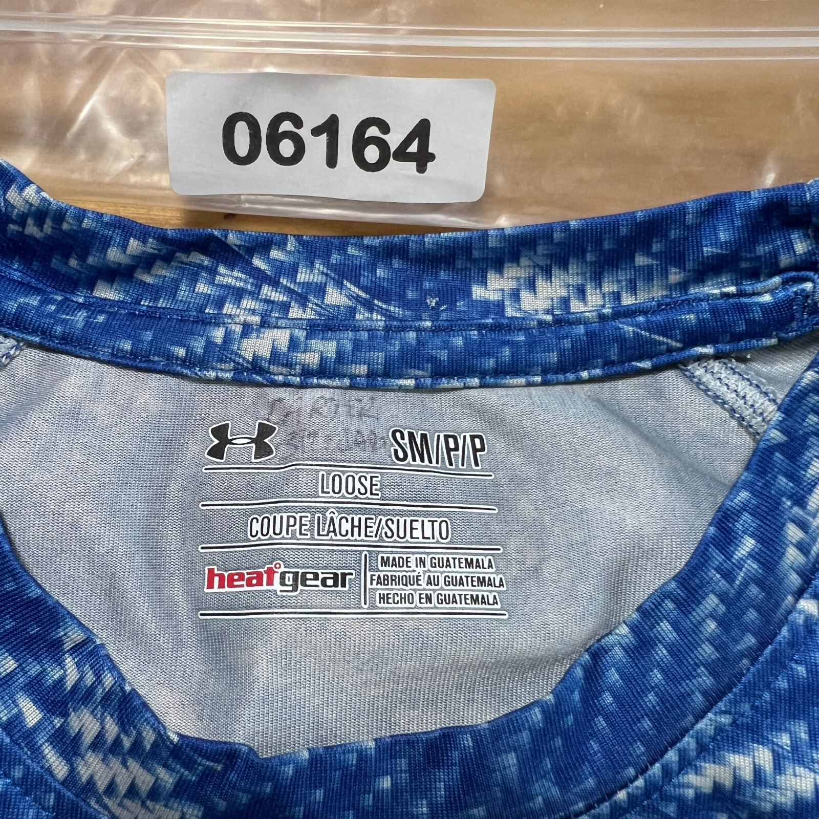 Under Armour Heatgear Loose Fit Men's Size S Blue Camouflage Crew-Neck T-Shirt gallery