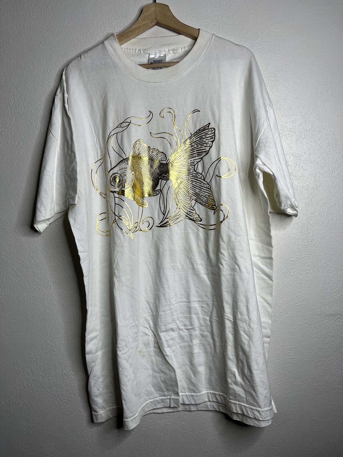 Vintage 80s Fish Nature Pullover Short Sleeve T Shirt One Size Fits All White gallery