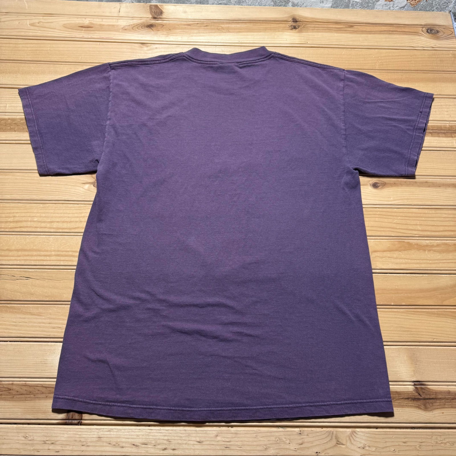 Vintage 90s Sea World Dolphins Ocean Graphic Souvenir T-Shirt Men's - Size Large gallery