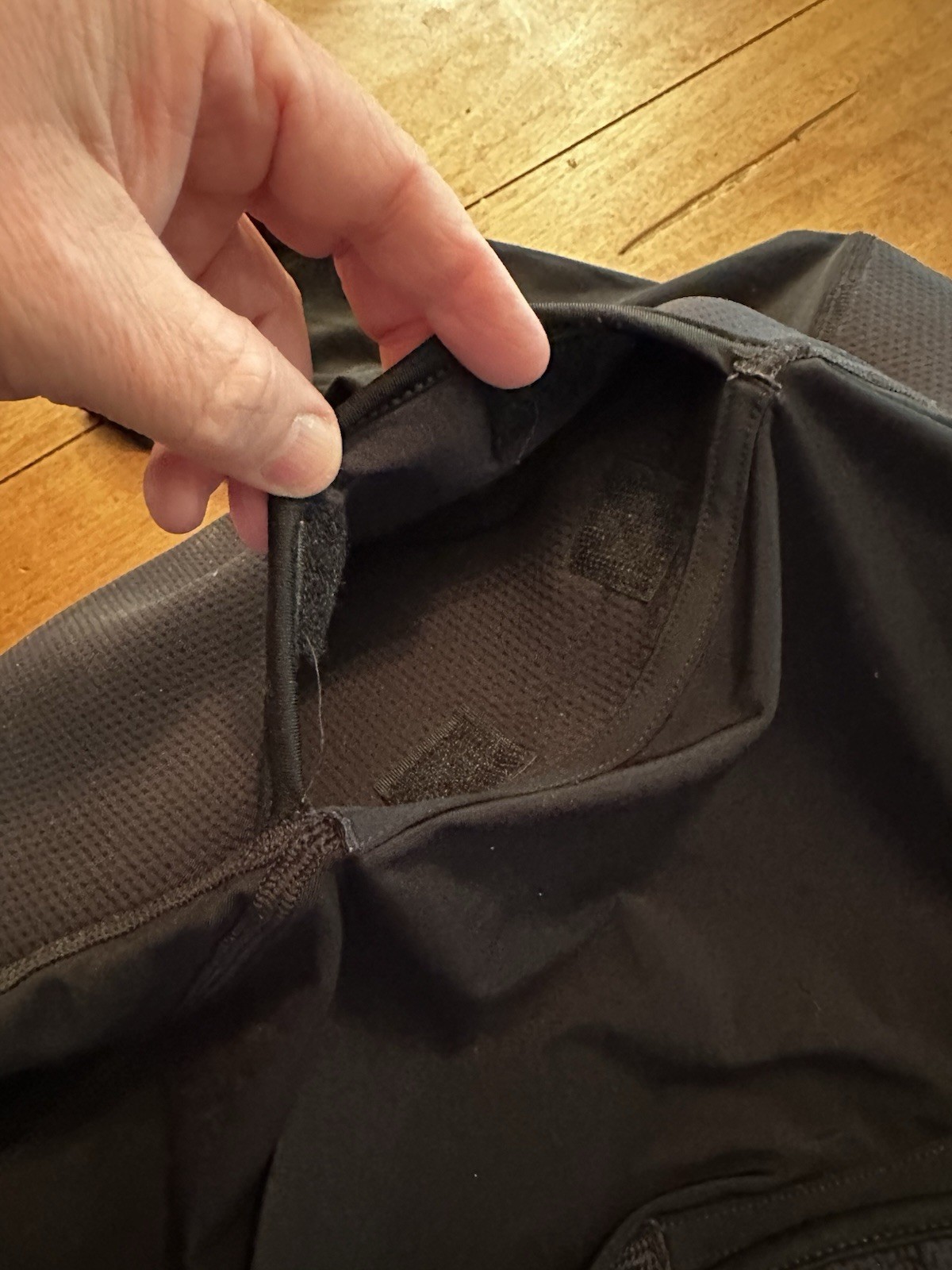 5.11 Tactical Shirt Men's LG Black Conceal Carry Holster Under Gear Padded Tee gallery