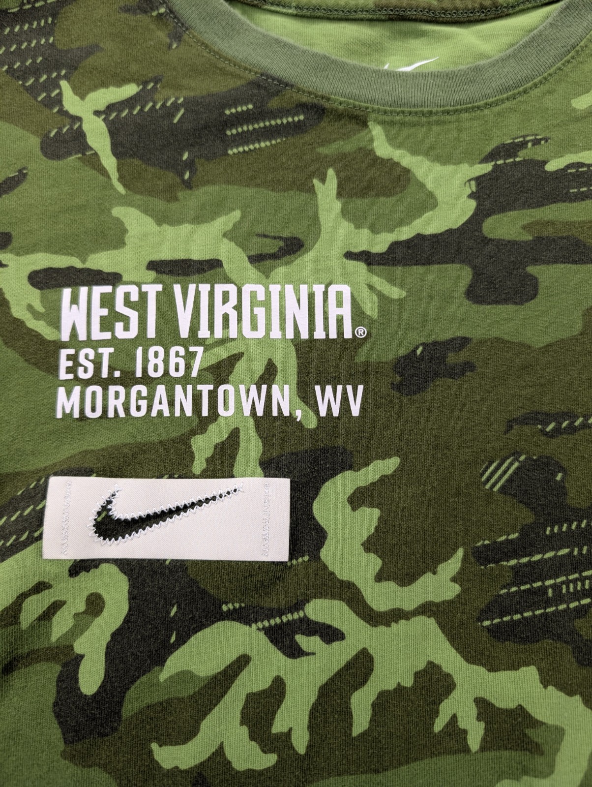 Nike Green Camo WVU Long Sleeve T-Shirt Men's Large West Virginia Military gallery