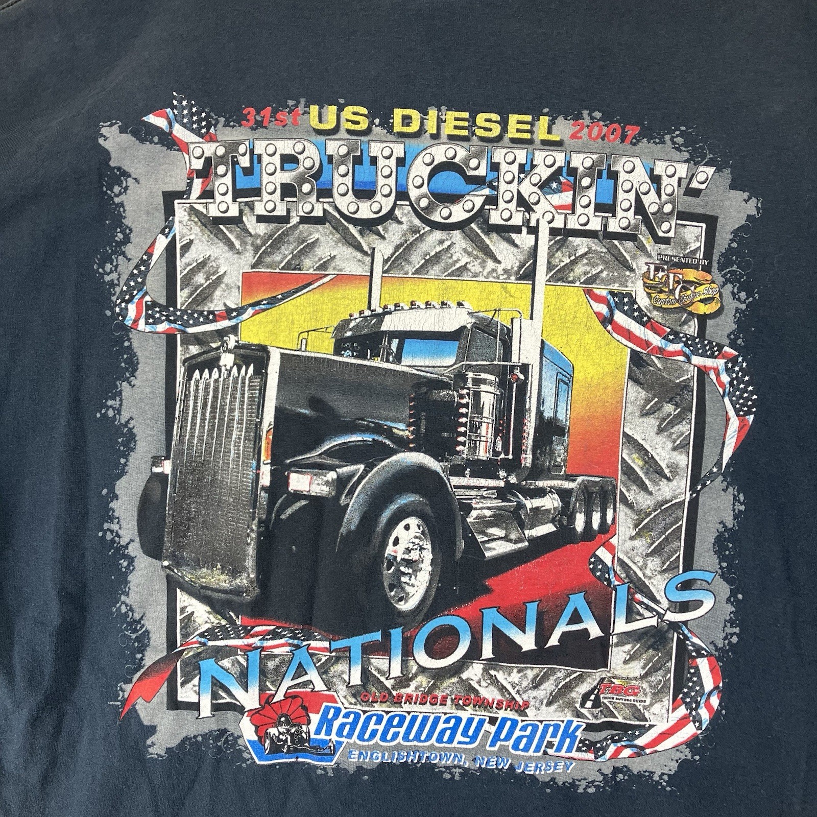 Vintage American Y2K Trucker Semi Truck T Shirt Mens XL 2017 Truckin' Natinals gallery