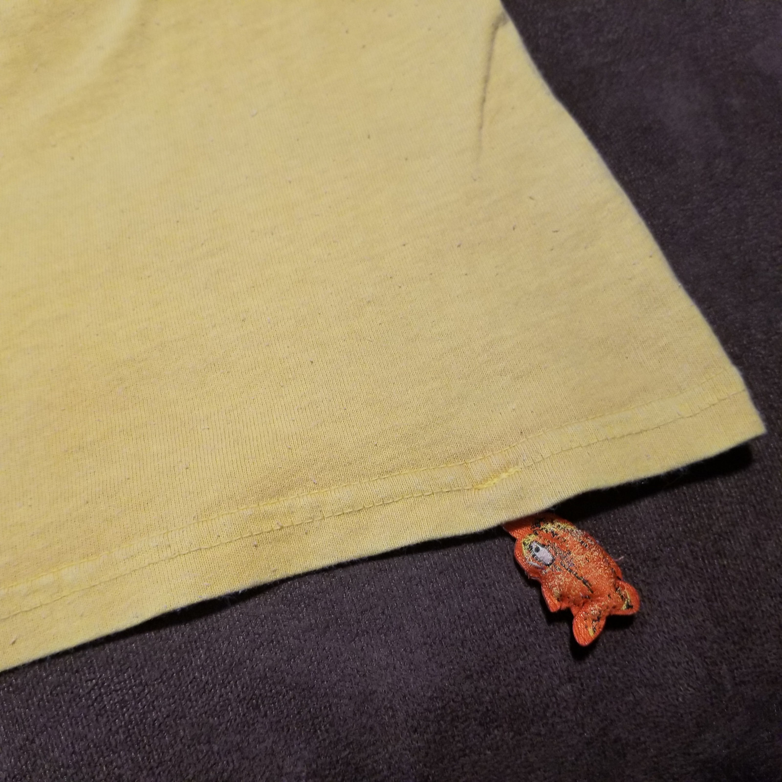 VTG PIRANA JOES T-SHIRT COZUMEL 03 UNIQUE TAG FISH HANGTAG GARMENT DYE SMALL gallery