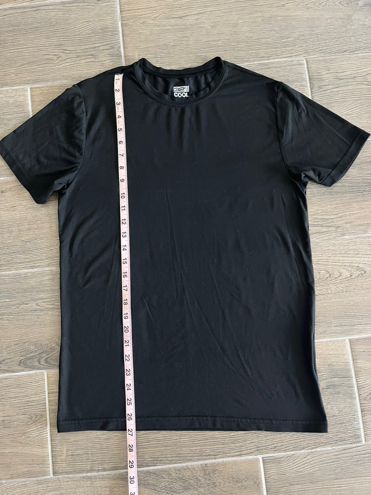 32 Degrees Cool Black Short Sleeve Athletic T Shirt Lightweight Mens Medium gallery