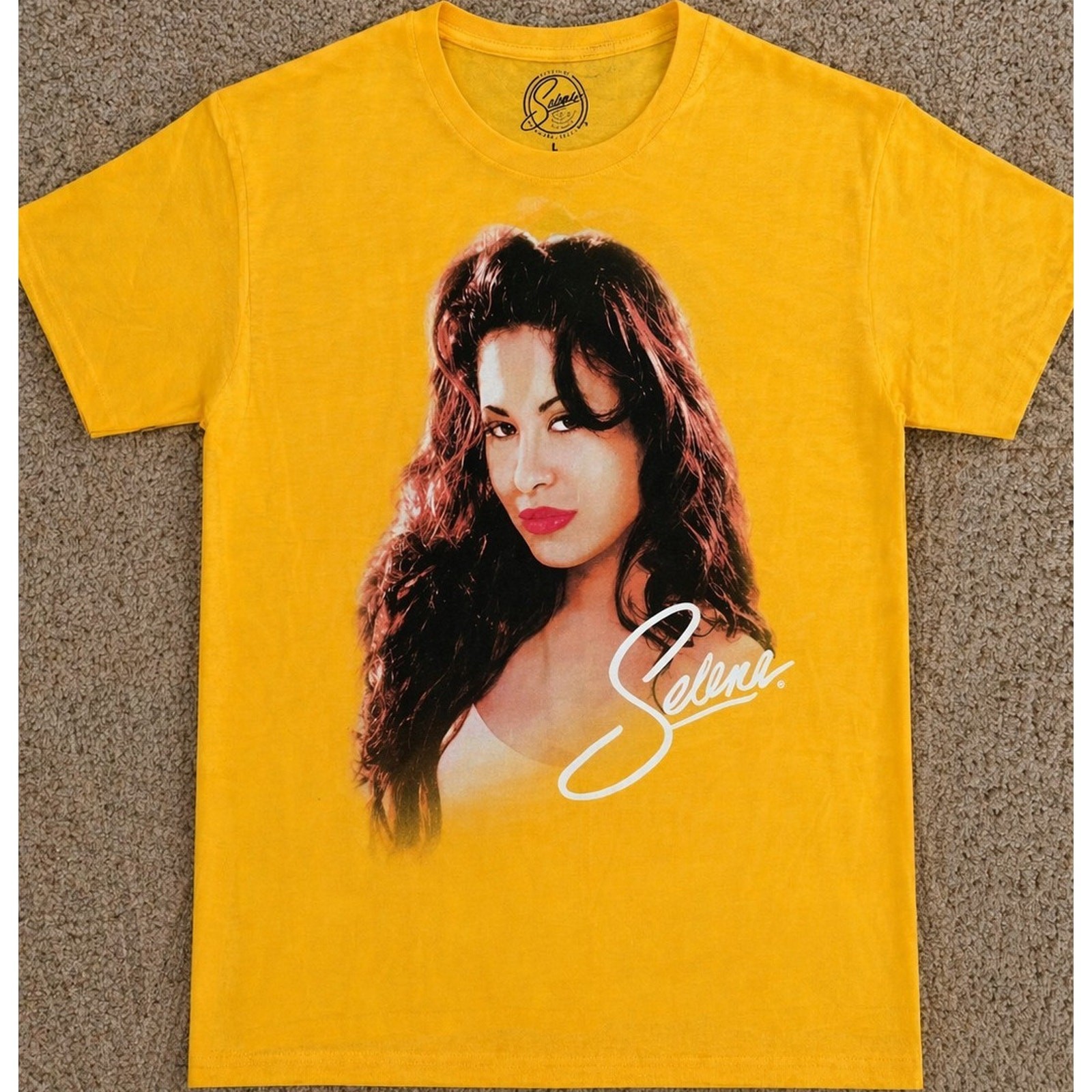 Selena Official Merchandise Yellow Graphic Print Logo Cotton Jersey T-Shirt L