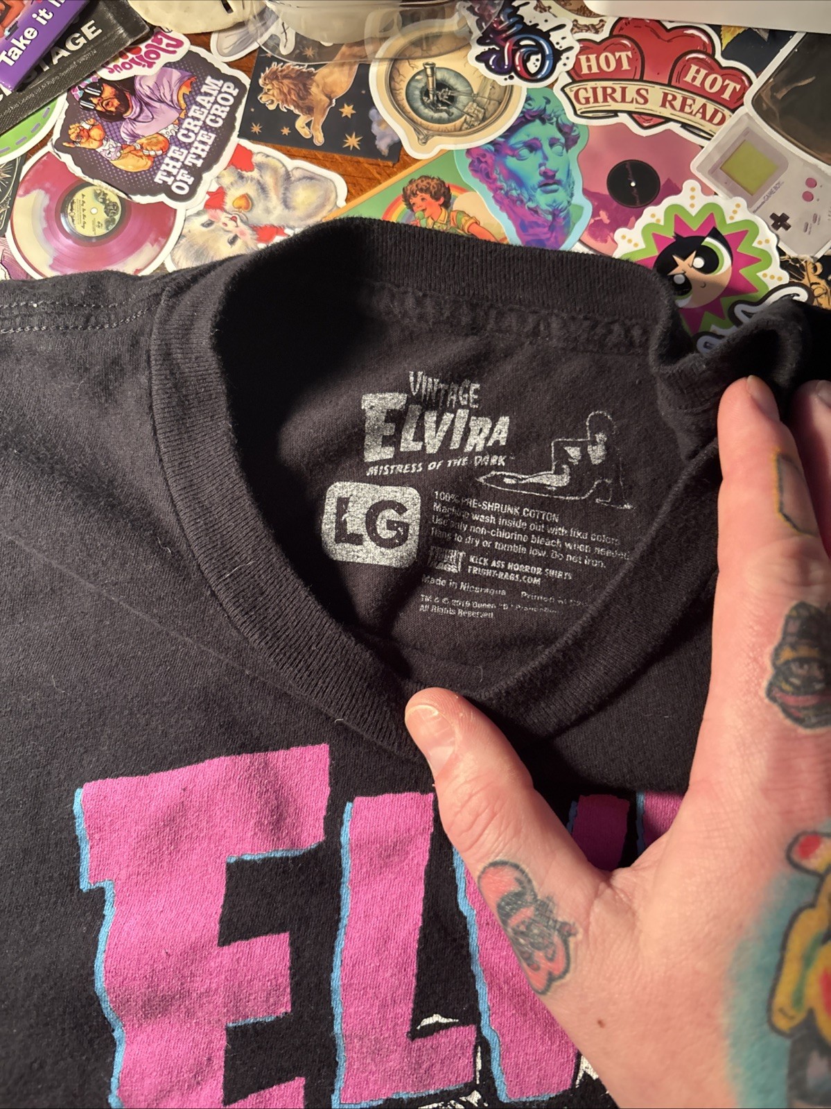 Elvira Mistress Of The Dark L Large T-Shirt Fright Rags Horror gallery