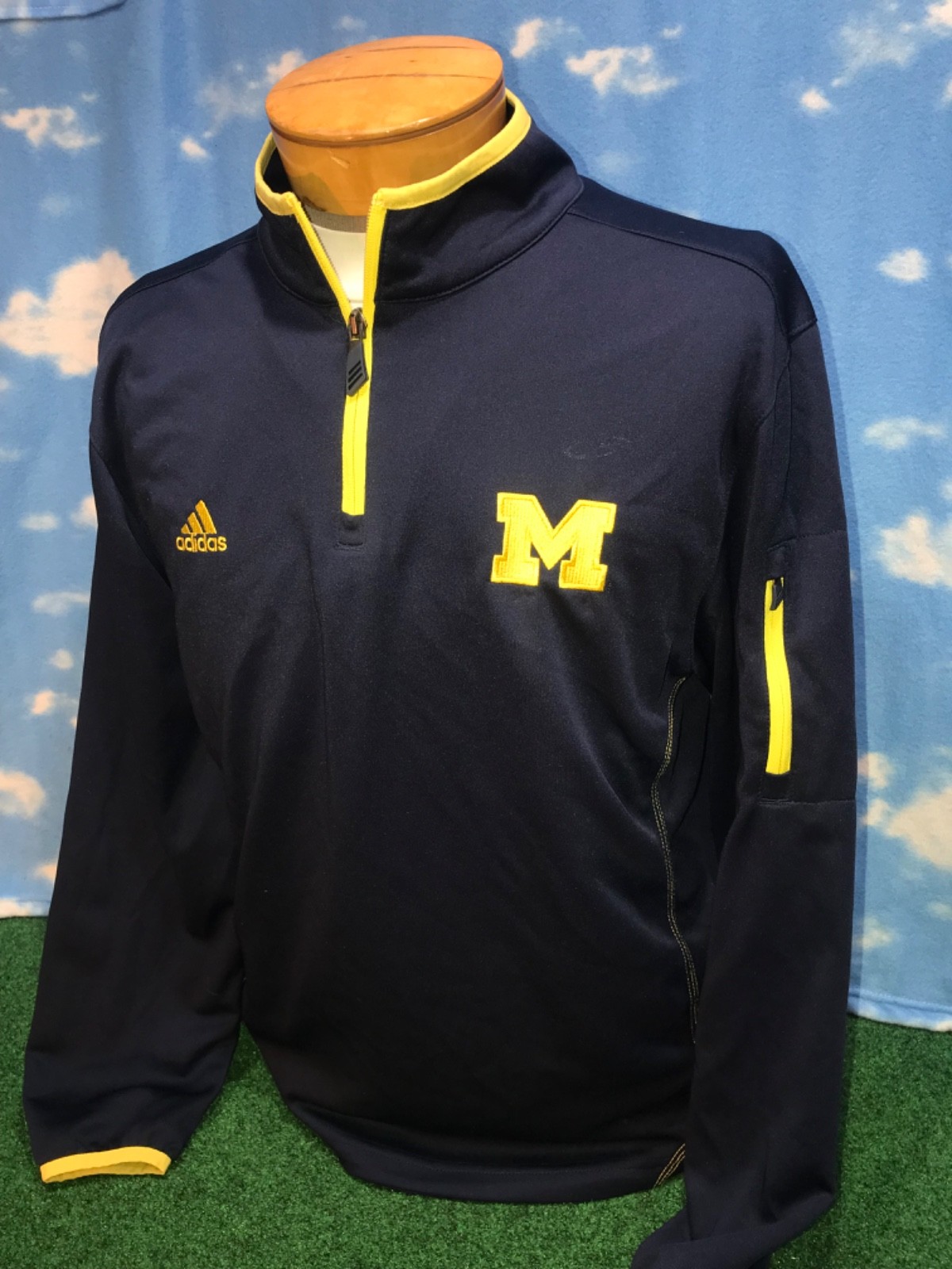 Michigan Wolverines Jacket Medium U of M Adidas 1/4 Zip Climate C36 gallery