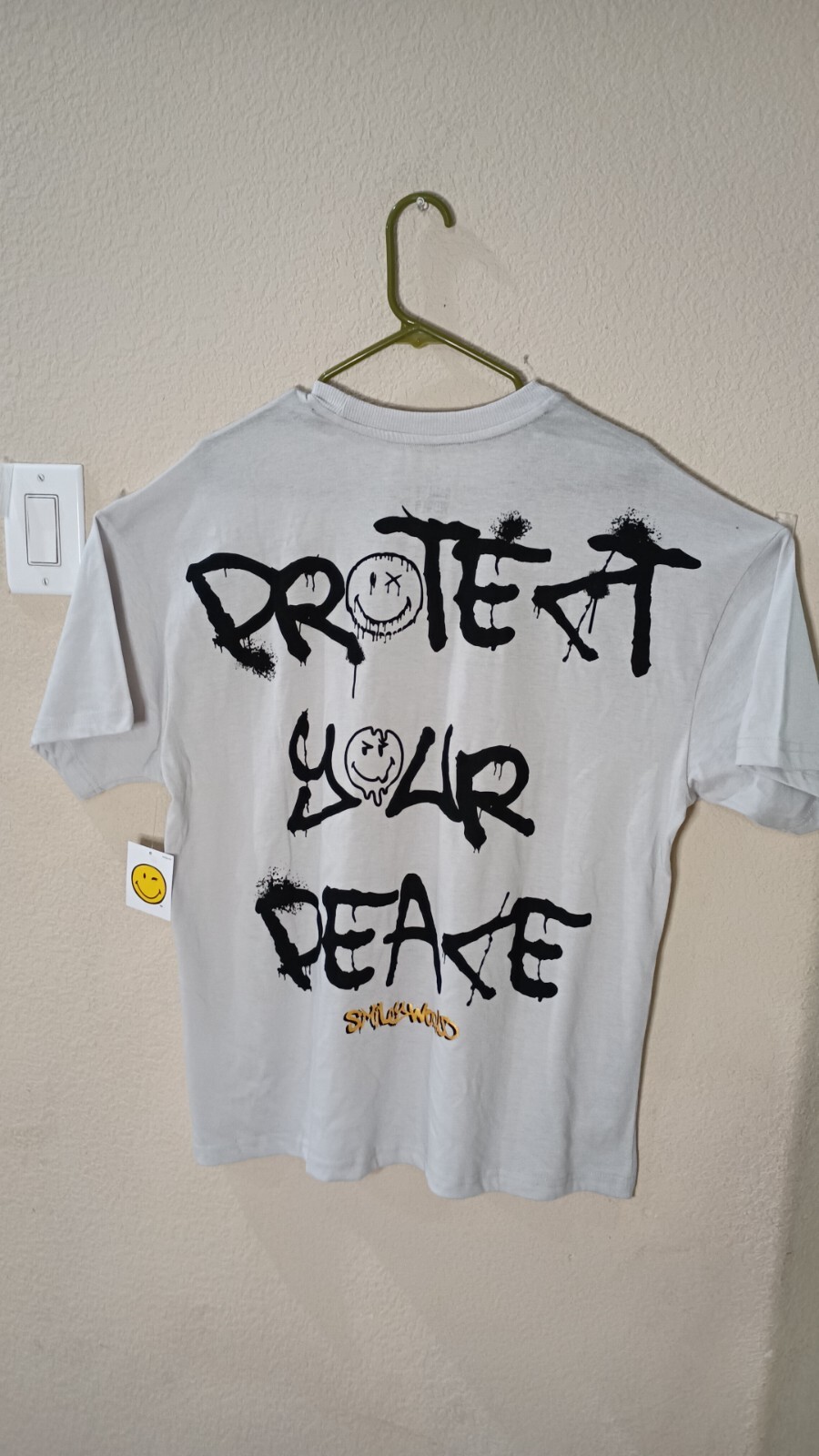 Smiley World Protect Your Peace Short-Sleeve T-shirt Size Medium gallery