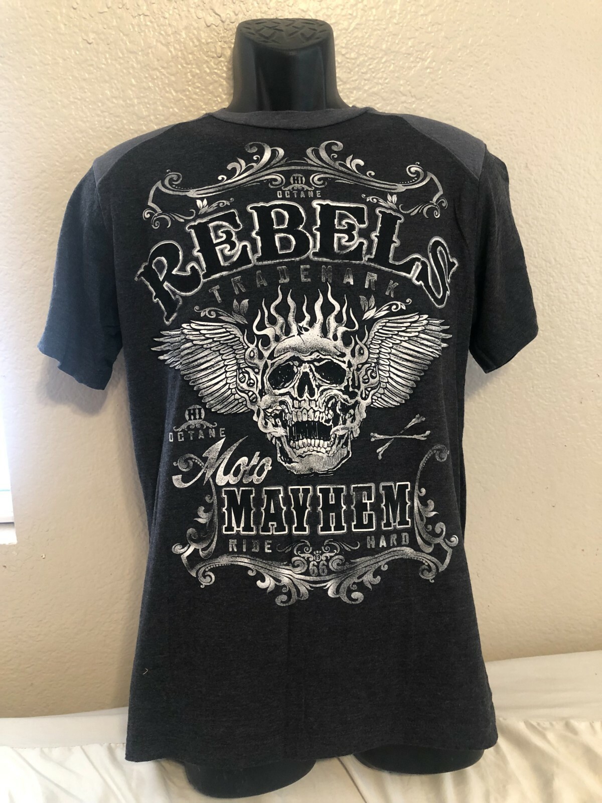 SKULLY BRAND Hi Octane Rebels Moto Mayhem MENS SOFT GRAY T-SHIRT – SIZE SMALL