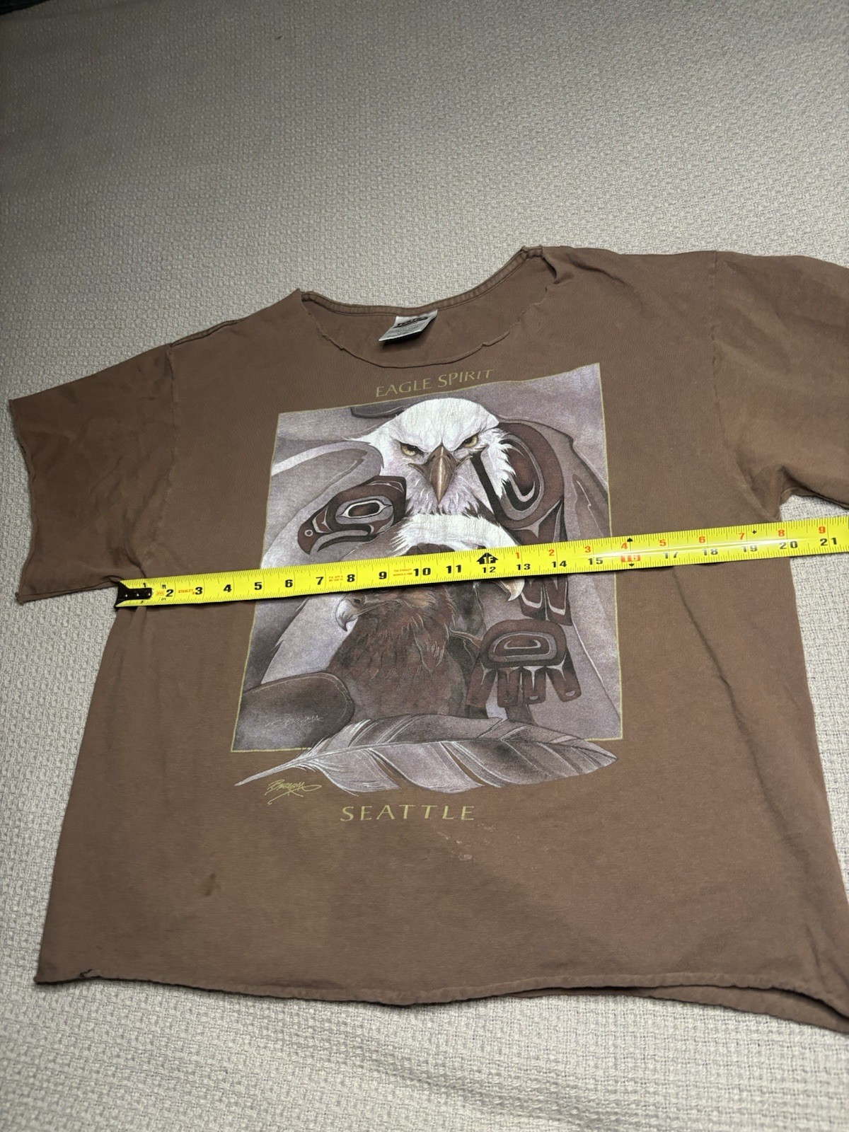 Vintage Tultex T-Shirt Mens L cropped Crewneck Graphic Eagle Spirit Brown gallery