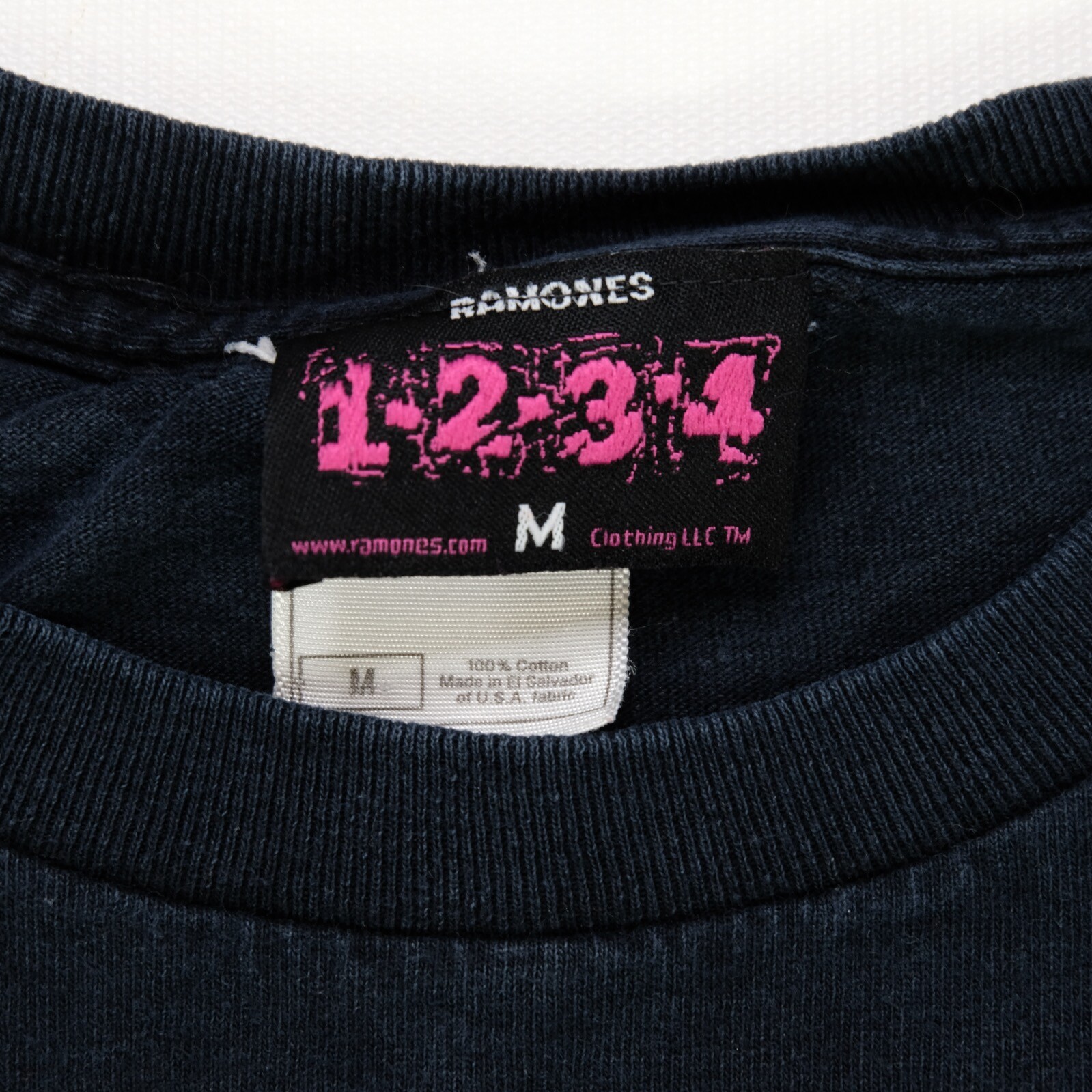 Rare VTG 1-2-3-4 The Ramones Johnny Joey Dee Dee Tommy 1999 Seal T Shirt 90s M gallery