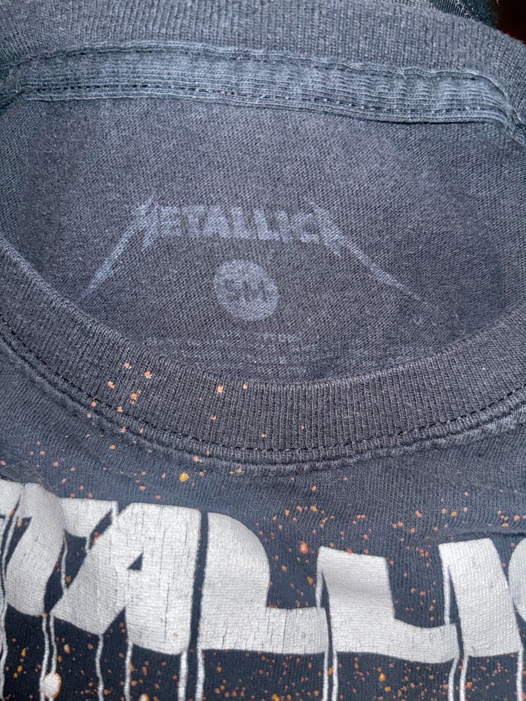 Vintage 2008 Metallica Skull Explosion Graphic t-shirt. S/M Kids gallery