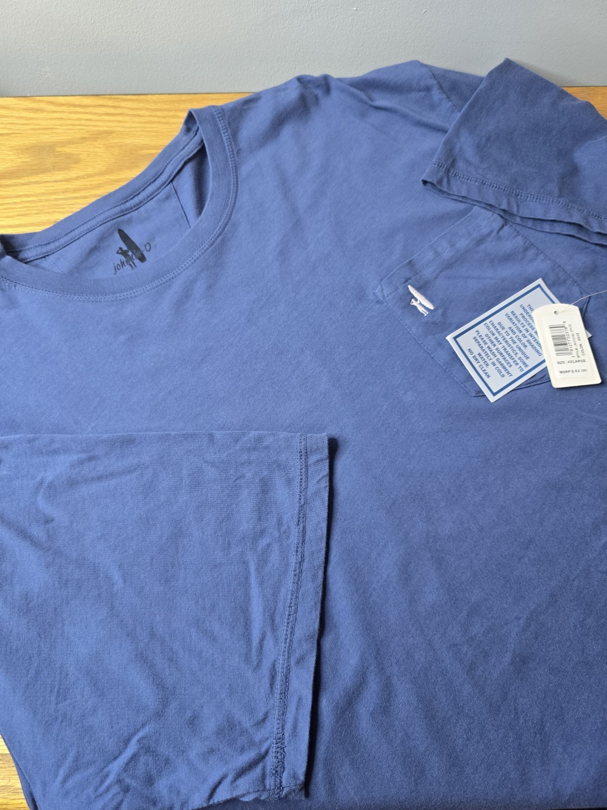 Johnnie-O Mens Crew Neck Pocket T-shirt Color Wake(Blue) NWT