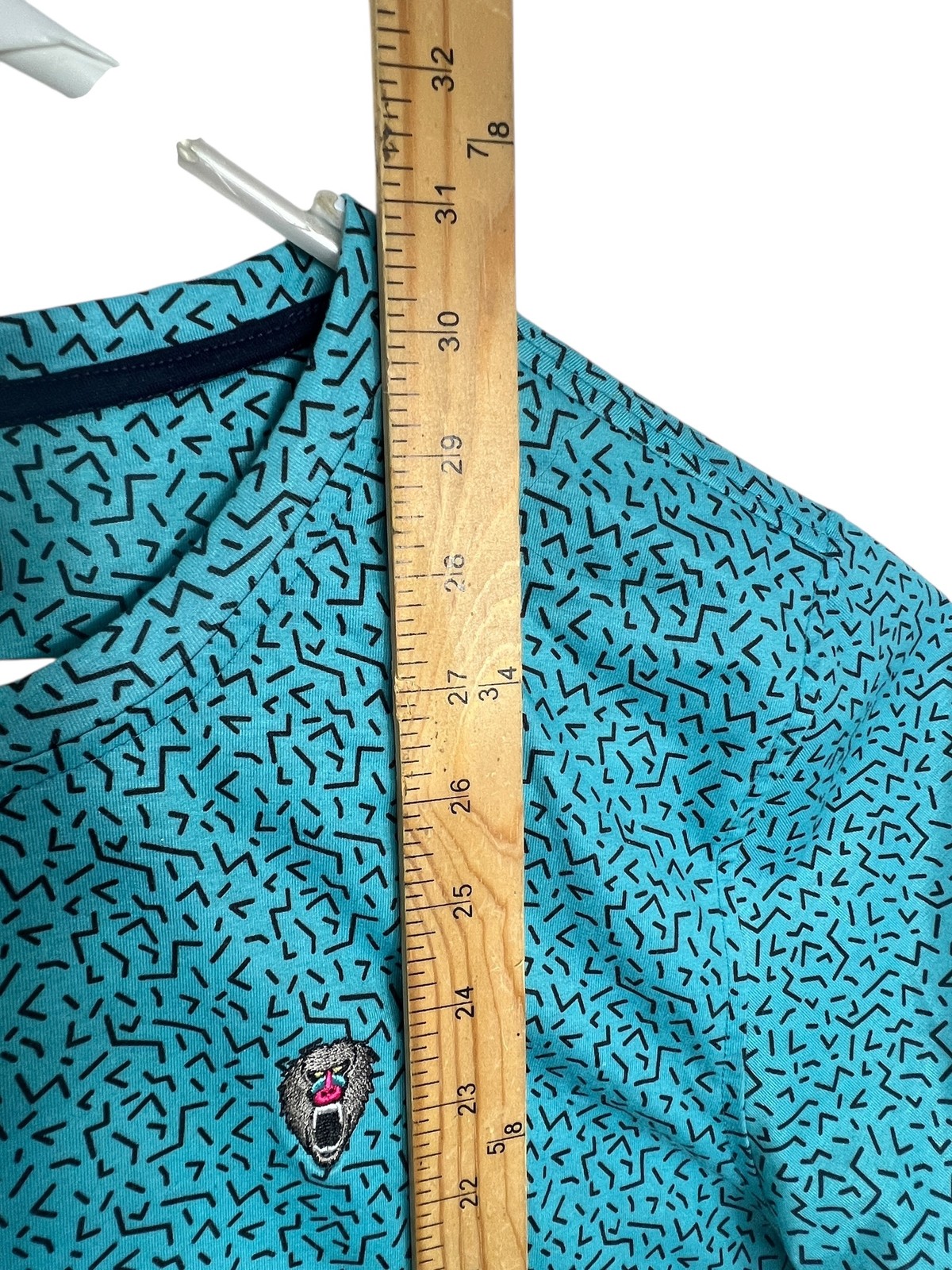 MadChuck Shirt Mens Large Baboon Head Embroidered Modal Stretch Patterned Tee gallery