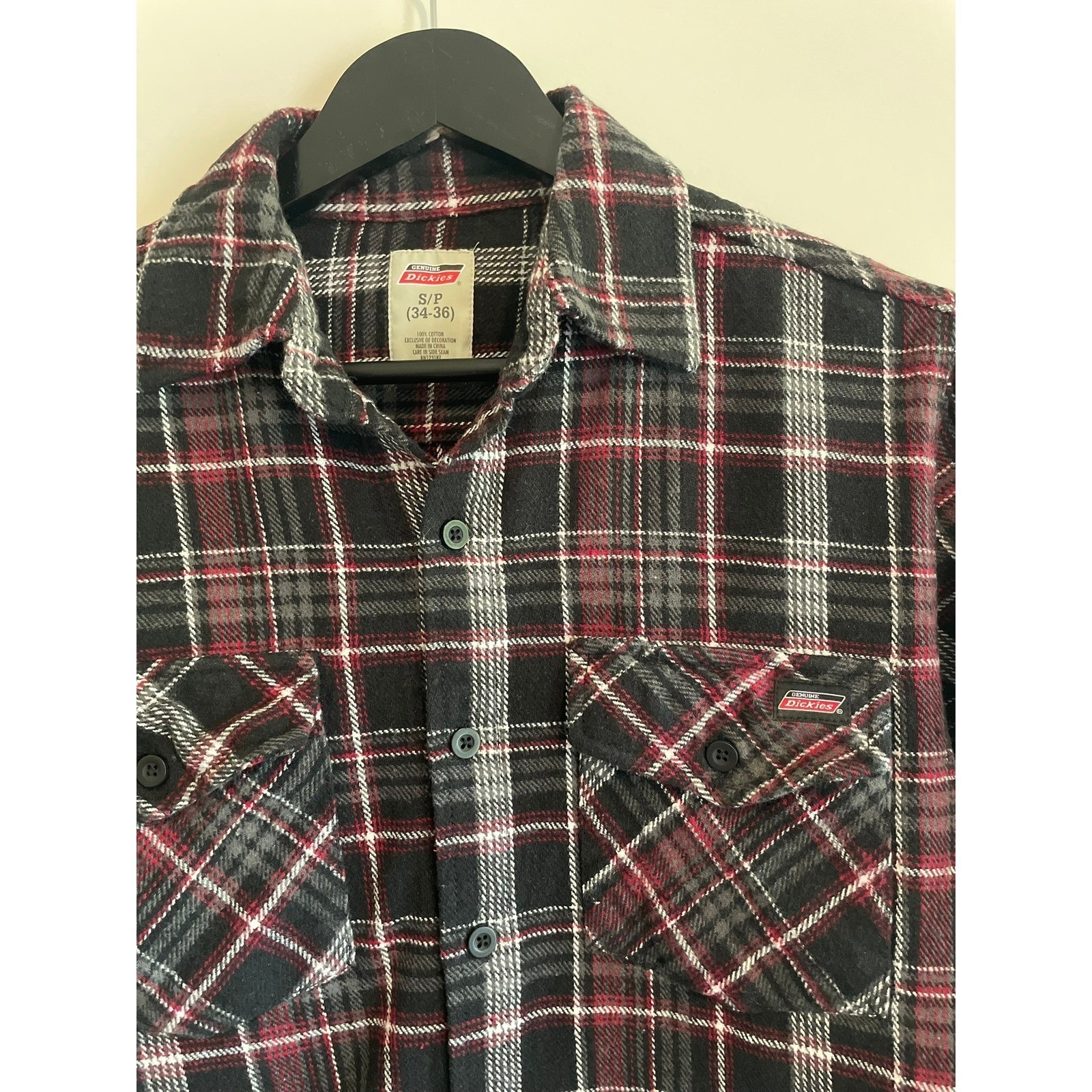 Genuine Dickies Men 100% Cotton Red Black Plaid Flannel Button Down Shirt S gallery