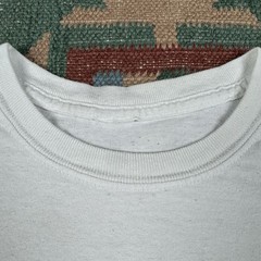 Vintage 90s Apple Computer Rainbow Macintosh T-Shirt White Size Medium