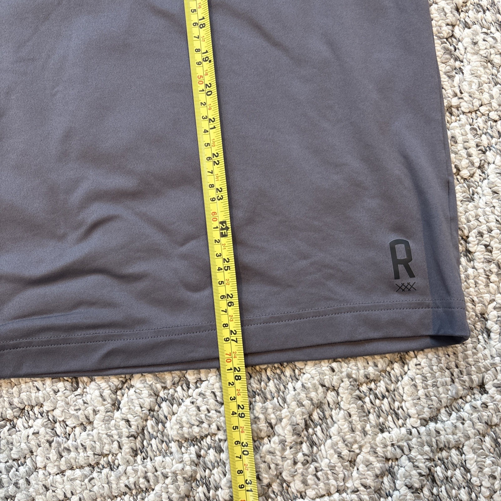 Rhone Element Shirt Mens Medium Charcoal Gray Cotton Blend Short Sleeve Tee gallery
