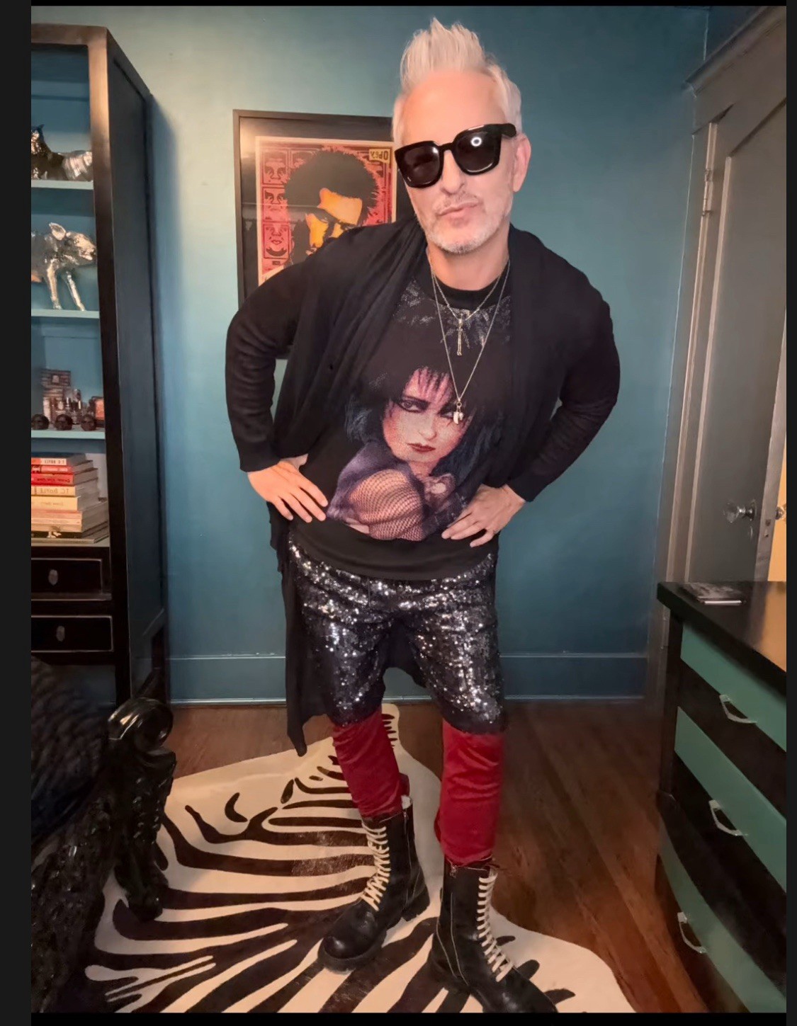 Siouxsie Sioux Face Sweater Cotton / Poly Blend Punk Goth Banshees gallery