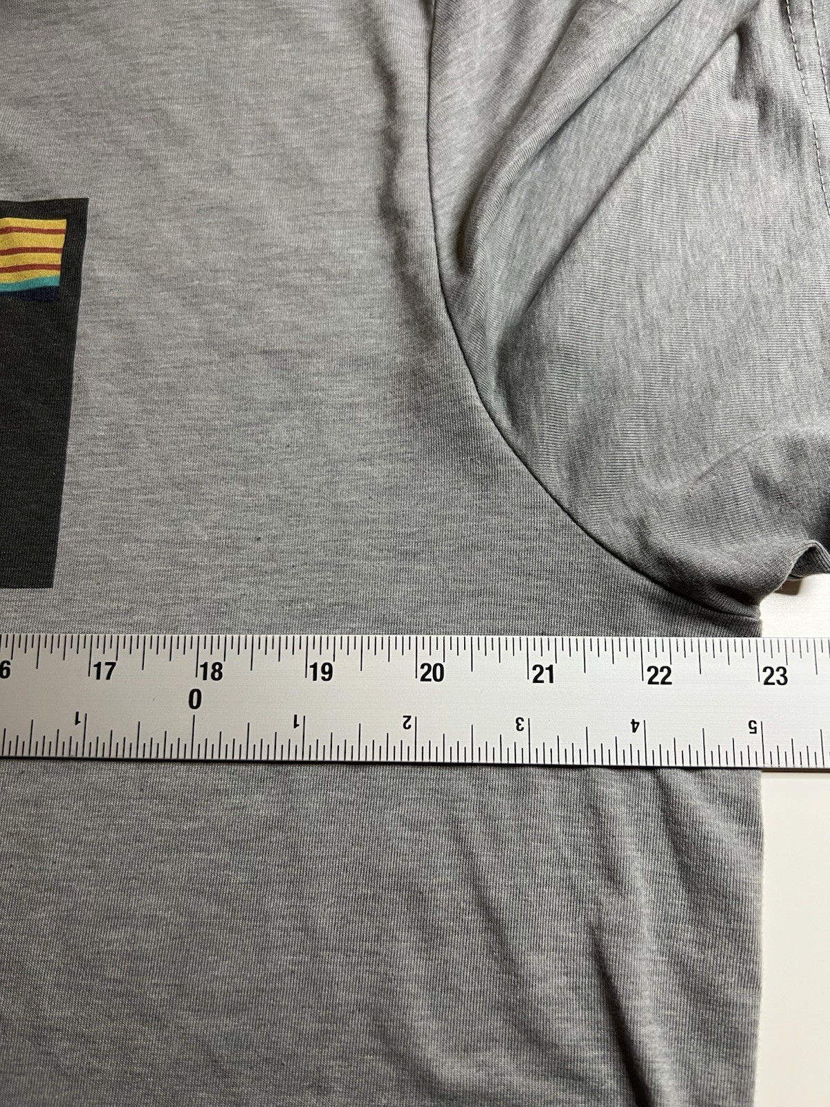 LL Bean Tshirt Katahdin Mountain Logo Men's Large Gray Slightly Fitted gallery
