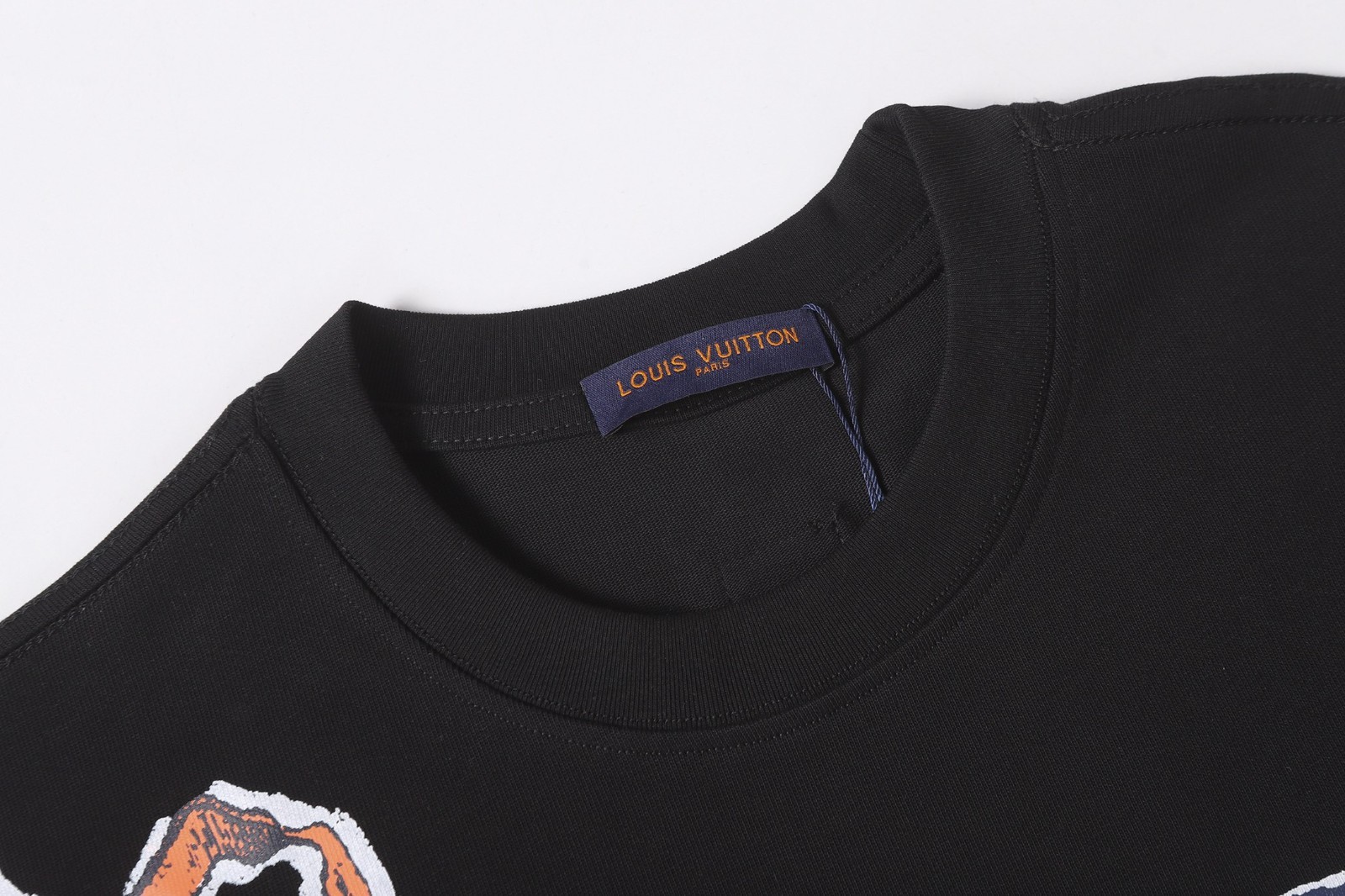 men casual round neck short sleeve men black T-shirt size M/L/XL gallery
