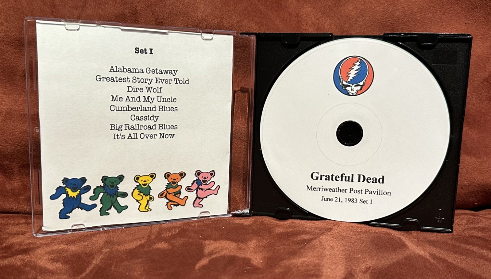 Grateful Dead complete show – Merriweather Post Pavilion 6-21-83 3 CDs