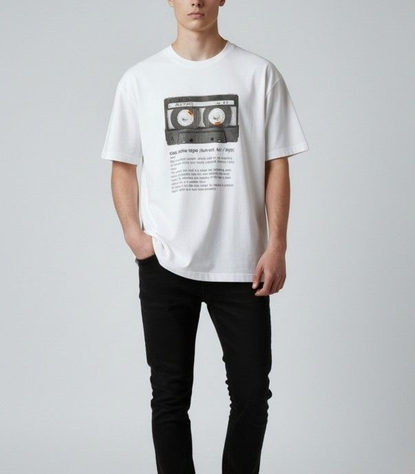 H&M Divided White Mixtape Graphic T-Shirt Size L Cotton Crewneck Unisex Casual S