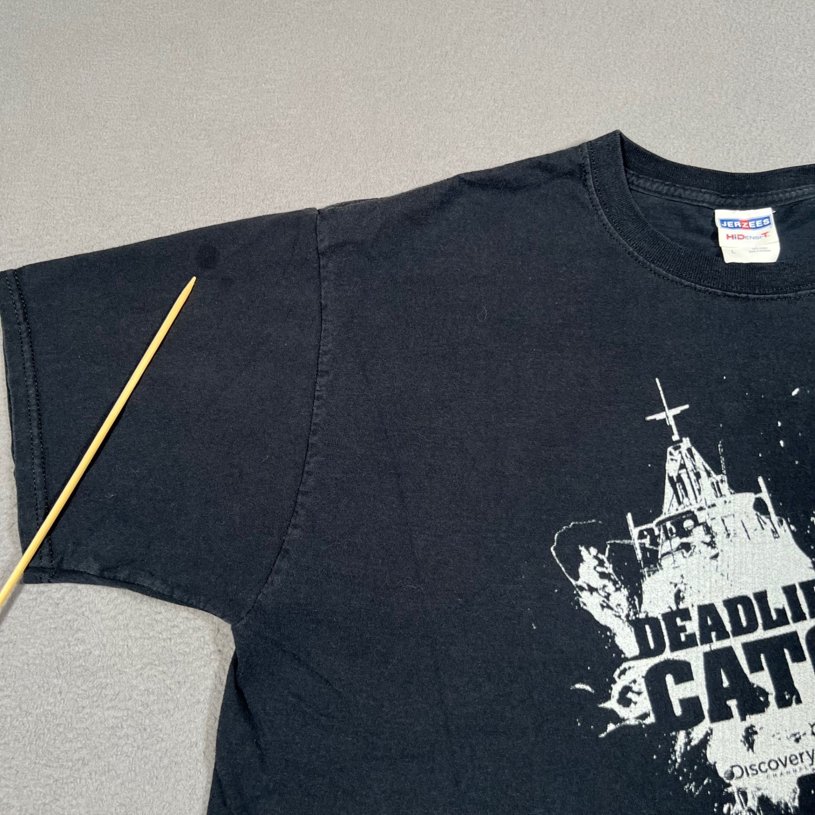 Deadliest Catch Discovery Channel T-Shirt Mens Size L Graphic Tee Jerzees gallery