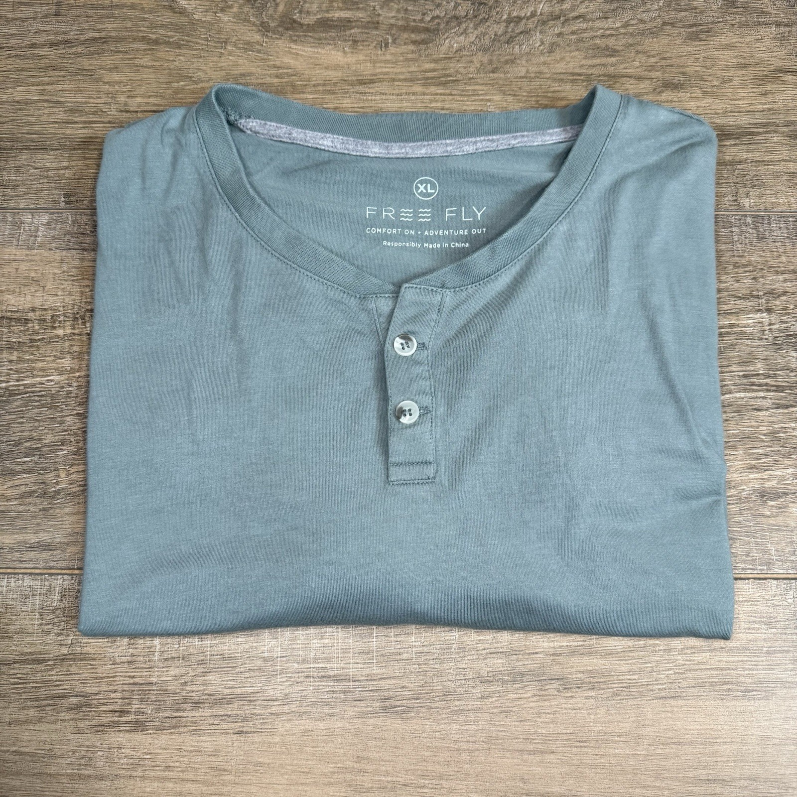 Free Fly Mens Henley T-Shirt Size (XL) Light Green Bamboo Viscose Blend EUC B9