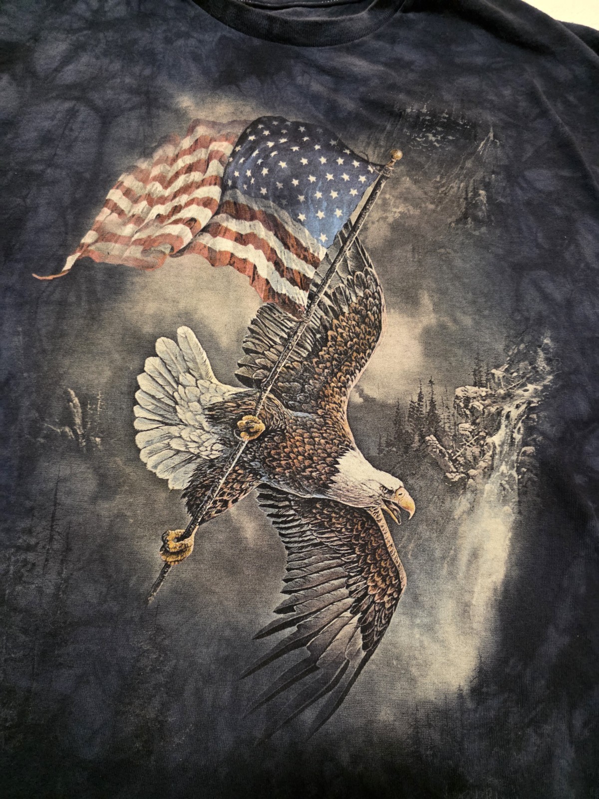 The Mountain Men's American Flag Bald Eagle Tie Dye T-shirt Size XL gallery