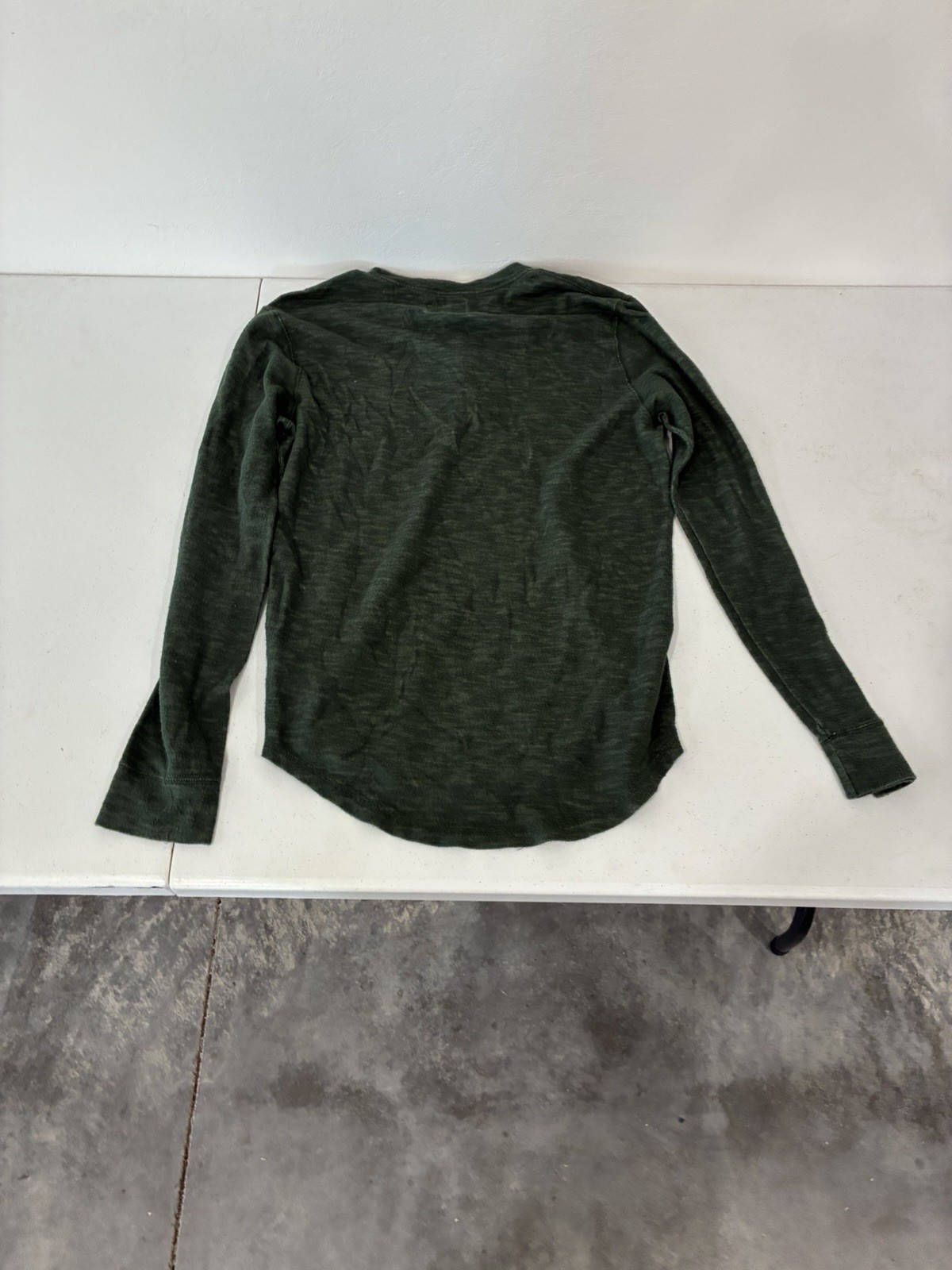 Abercrombie & Fitch Men's Green Solid Long Sleeve Henley T-Shirt Size S gallery