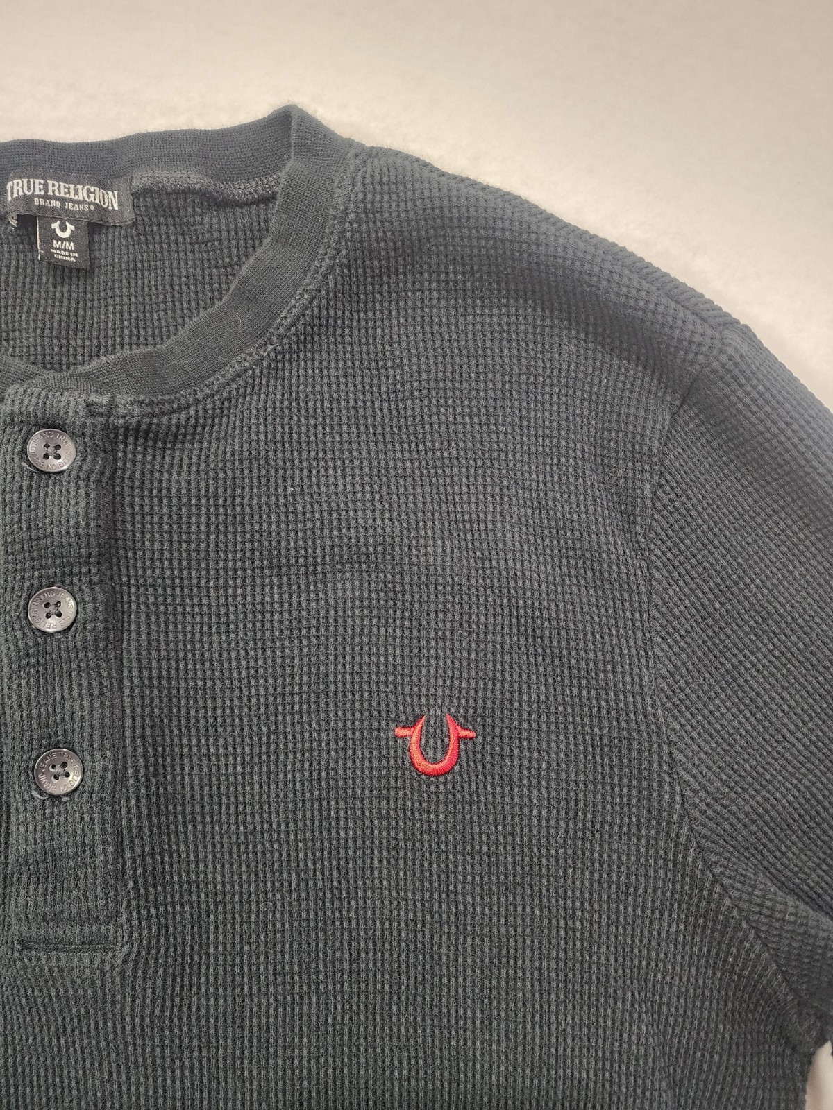 True Religion Thermal Shirt Mens M Black Horseshoe Logo Waffle Knit Henley Neck gallery
