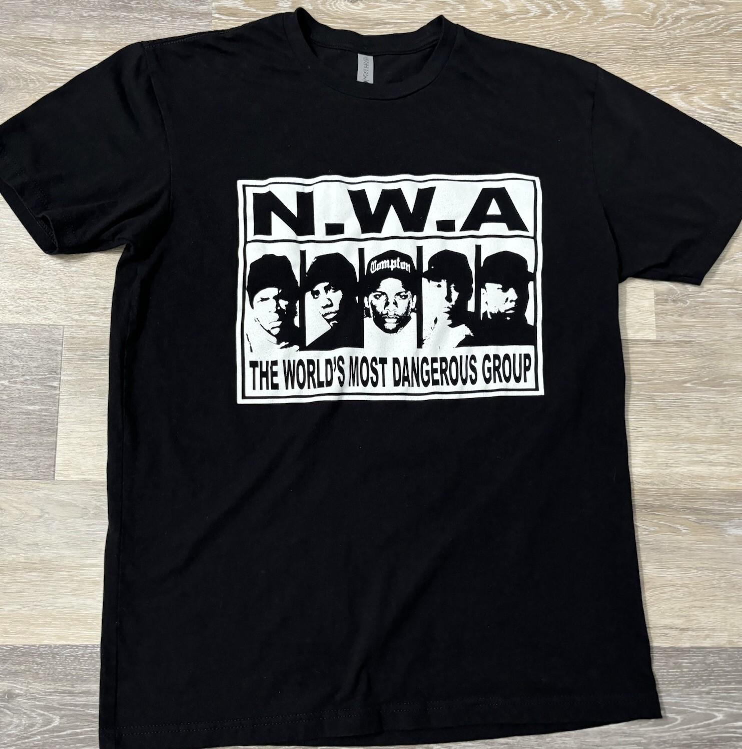 NWA Hip Hop Shirt Medium Eazy-E MC REN Yella DR. DRE Ice Cube N.W.A. Rap Tee gallery