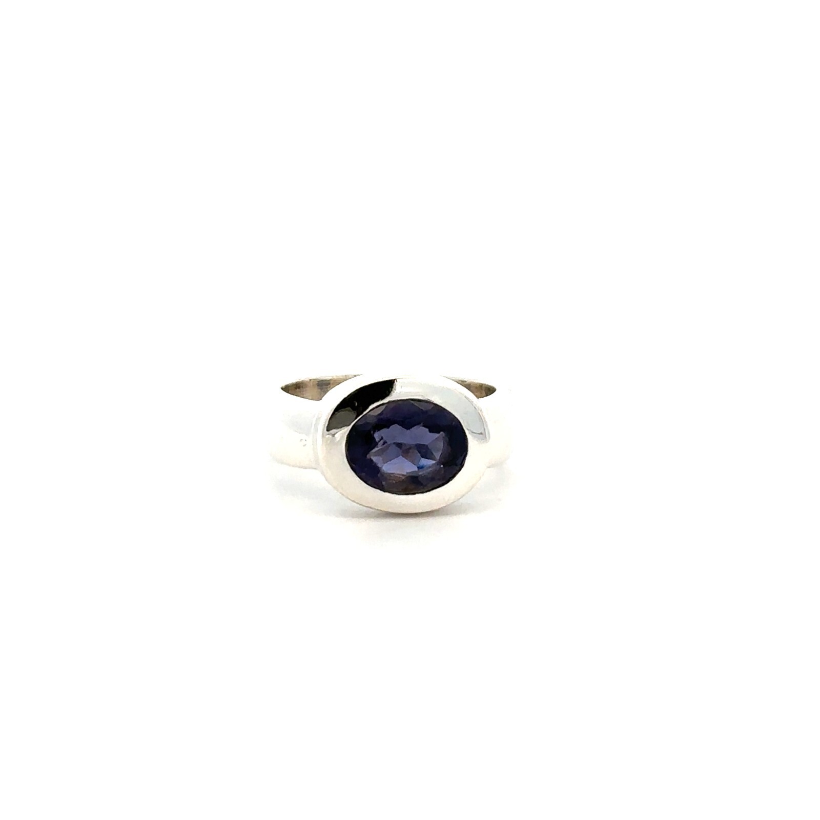 Sterling Silver Iolite Ring (Size 6) Stone 7 x 9 mm