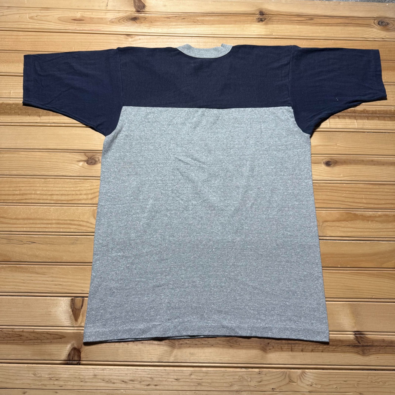 Vintage 1978 Garfield Air Force Academy Cartoon Colorblock V-Neck T-Shirt Medium gallery