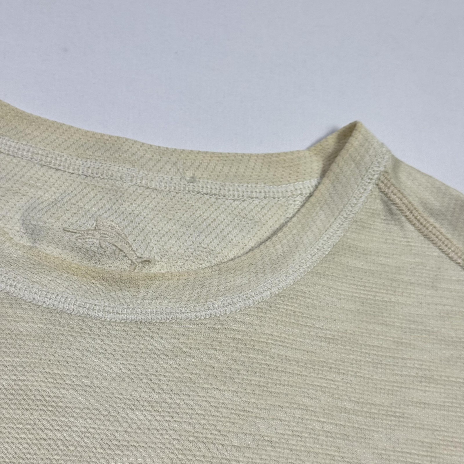 Tommy Bahama Shirt Mens Large Beige Textured Knit Short Sleeve Crewneck Casual gallery