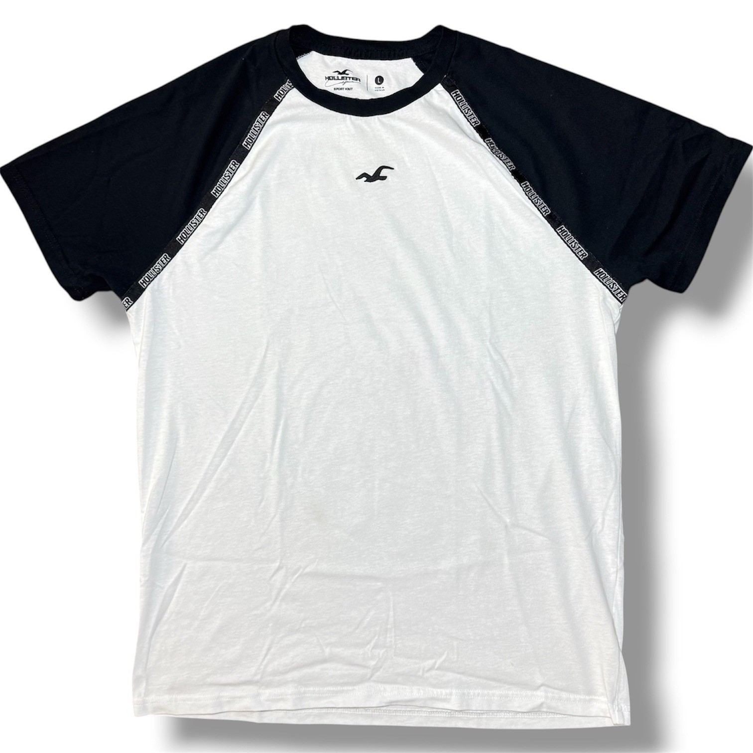 Hollister Men's T-Shirt Sport Knit, Breathable, Soft, Moisture Wicking Sz Large gallery