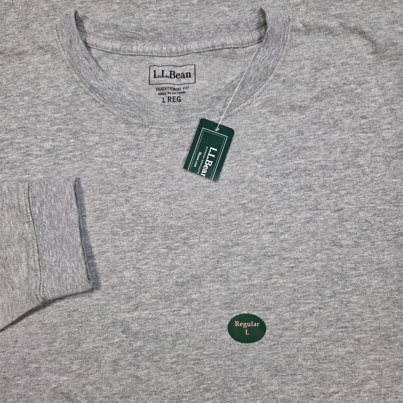 NWT L.L. Bean Carefree Unshrinkable Tee Shirt Mens Large Traditional Fit Gray LS