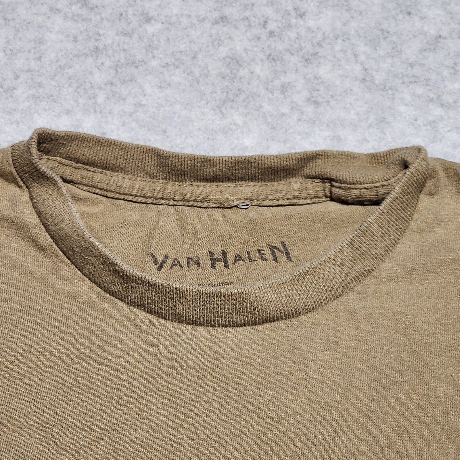 Van Halen Racing Brown Graphic T Shirt Mens Size Medium Nascar Rock 80s gallery